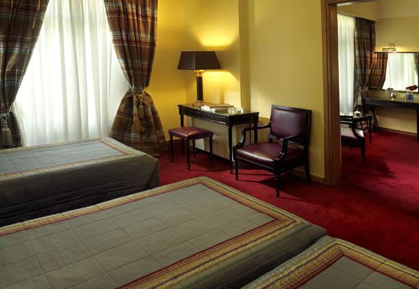 Best Western Esperia Palace Hotel Athen Zimmer foto